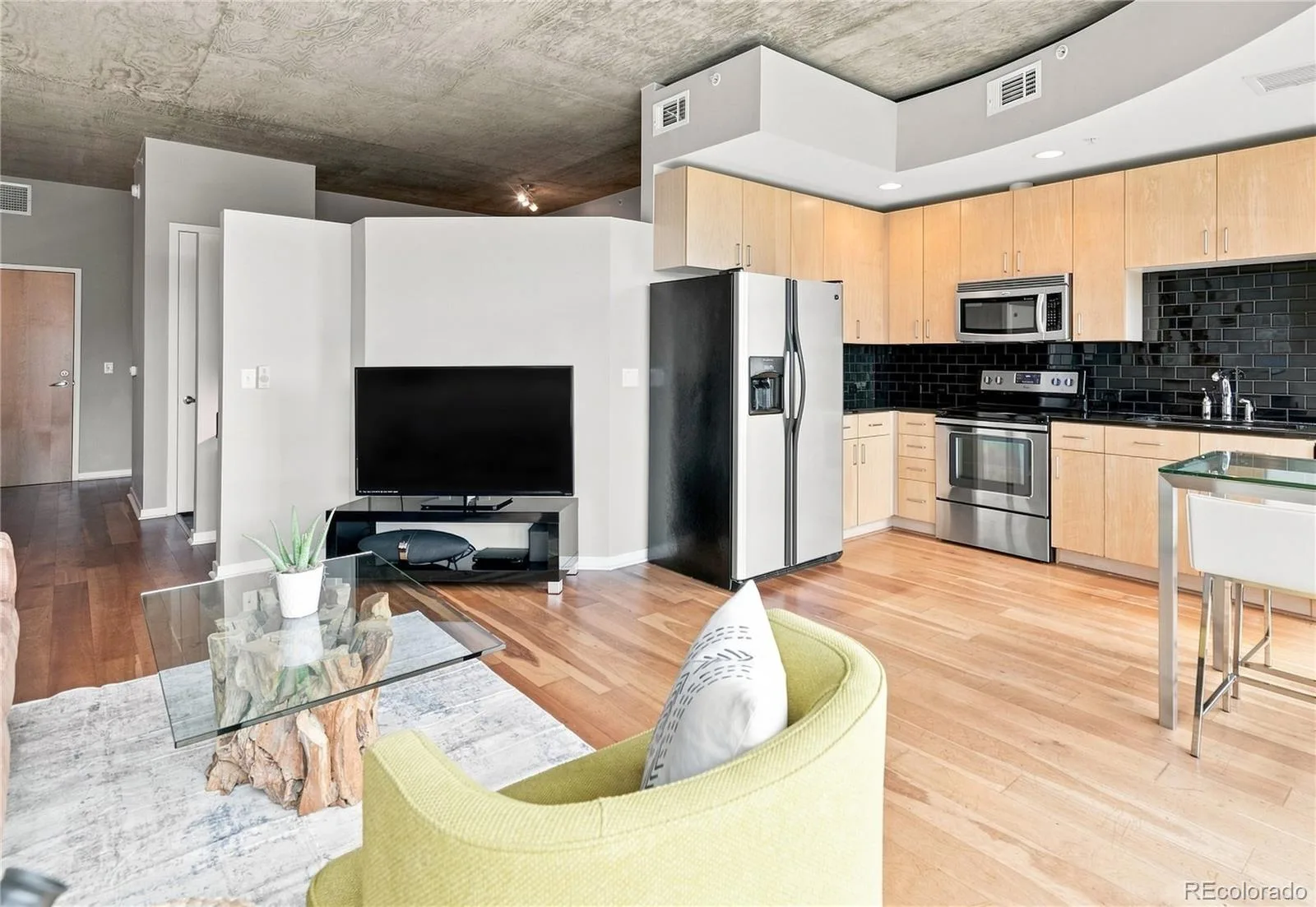 1700 Bassett Street #921 Denver CO 80202 | MLS #REC2598565 09212026120838 1600 2