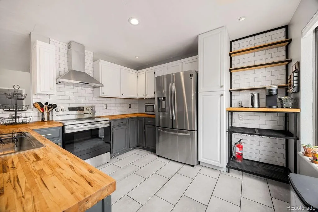 8755 W Cornell Avenue #5 #14 Lakewood CO 80227 | MLS #REC2599137 07092026004948 1024 1