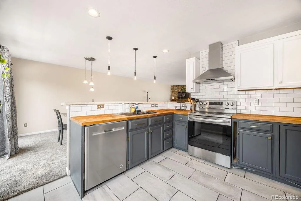 8755 W Cornell Avenue #5 #14 Lakewood CO 80227 | MLS #REC2599137 07092026004948 1024 2