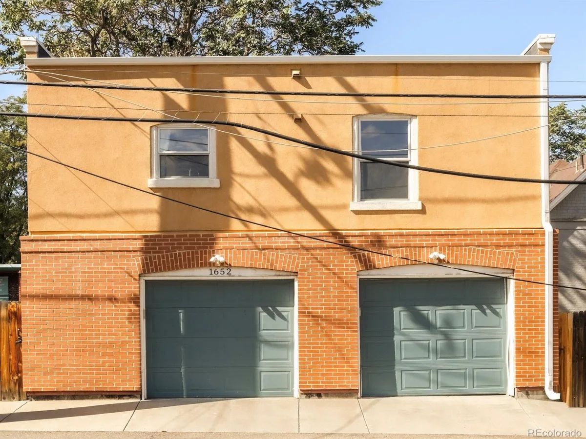 1650 Gaylord Street Denver CO 80206 | MLS #REC2599802 10102026234152 1200 39