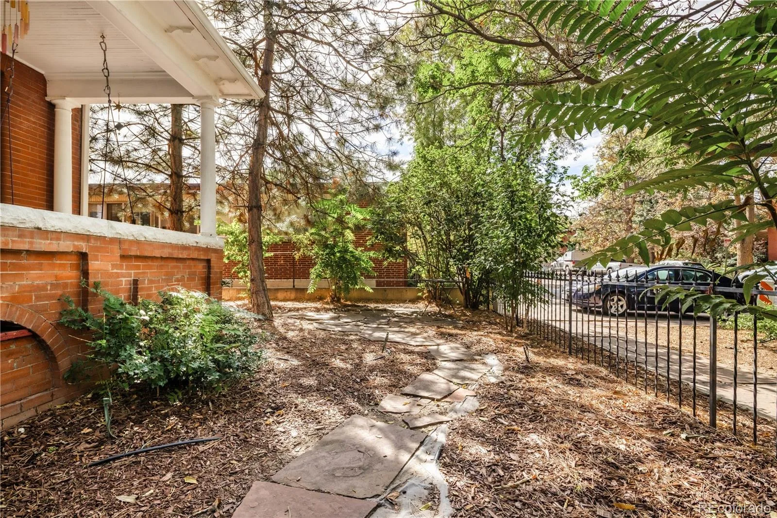 1650 Gaylord Street Denver CO 80206 | MLS #REC2599802 10102026234152 1600 26