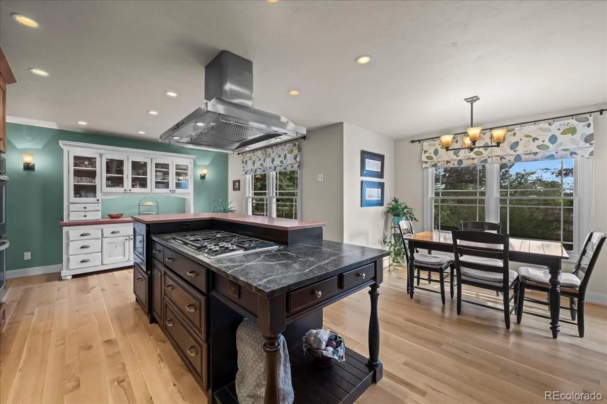 8219 E Geddes Avenue Centennial CO 80112 MLS #REC2600195 06092026014205 1200 14