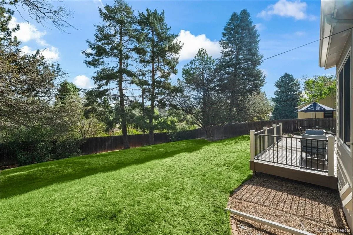 8219 E Geddes Avenue Centennial CO 80112 MLS #REC2600195 06092026014205 1200 31
