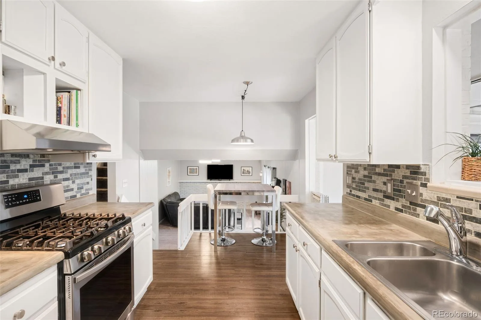 1658 S Ironton Street Aurora CO 80012 | MLS #REC2600433 06192026035321 1600 10