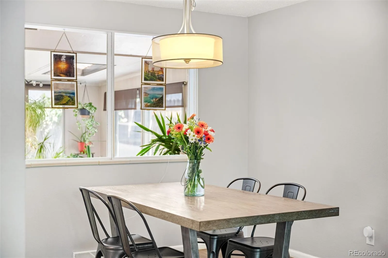 1658 S Ironton Street Aurora CO 80012 | MLS #REC2600433 06192026035321 1600 13