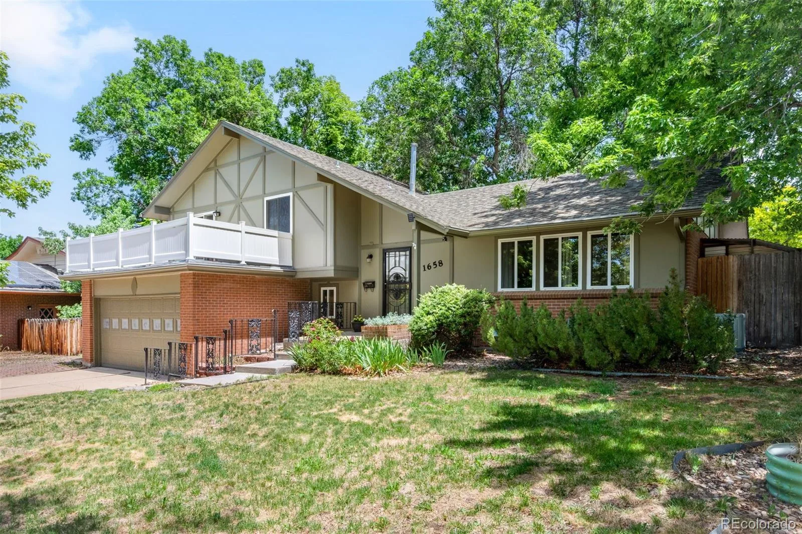 1658 S Ironton Street Aurora CO 80012 | MLS #REC2600433 06192026035321 1600 2