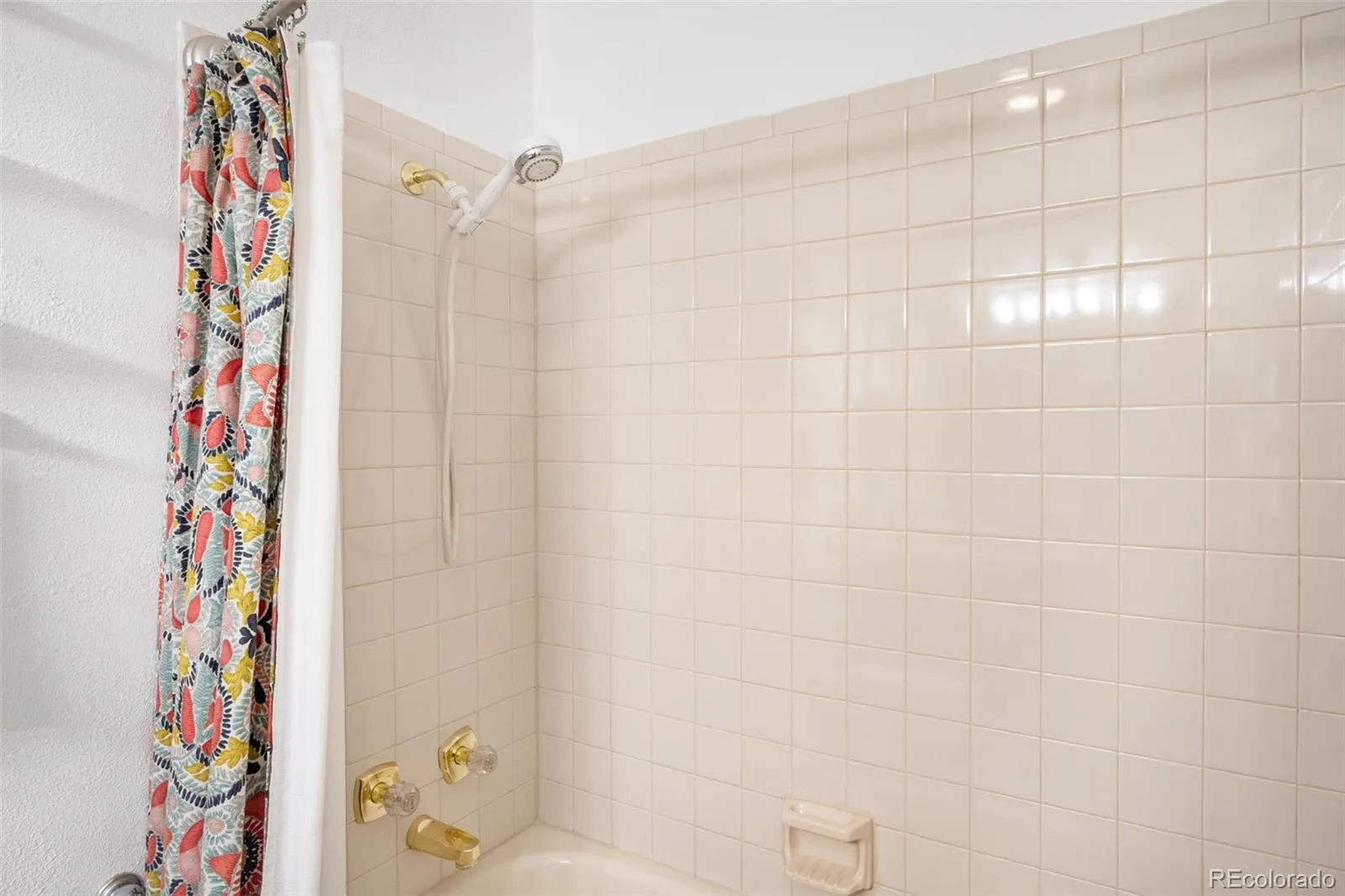 1658 S Ironton Street Aurora CO 80012 | MLS #REC2600433 06192026035321 1600 29