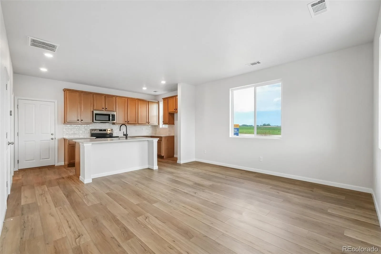 1470 Coral Place Longmont CO 80504 | MLS #REC2601868 08202026033553 1600 3