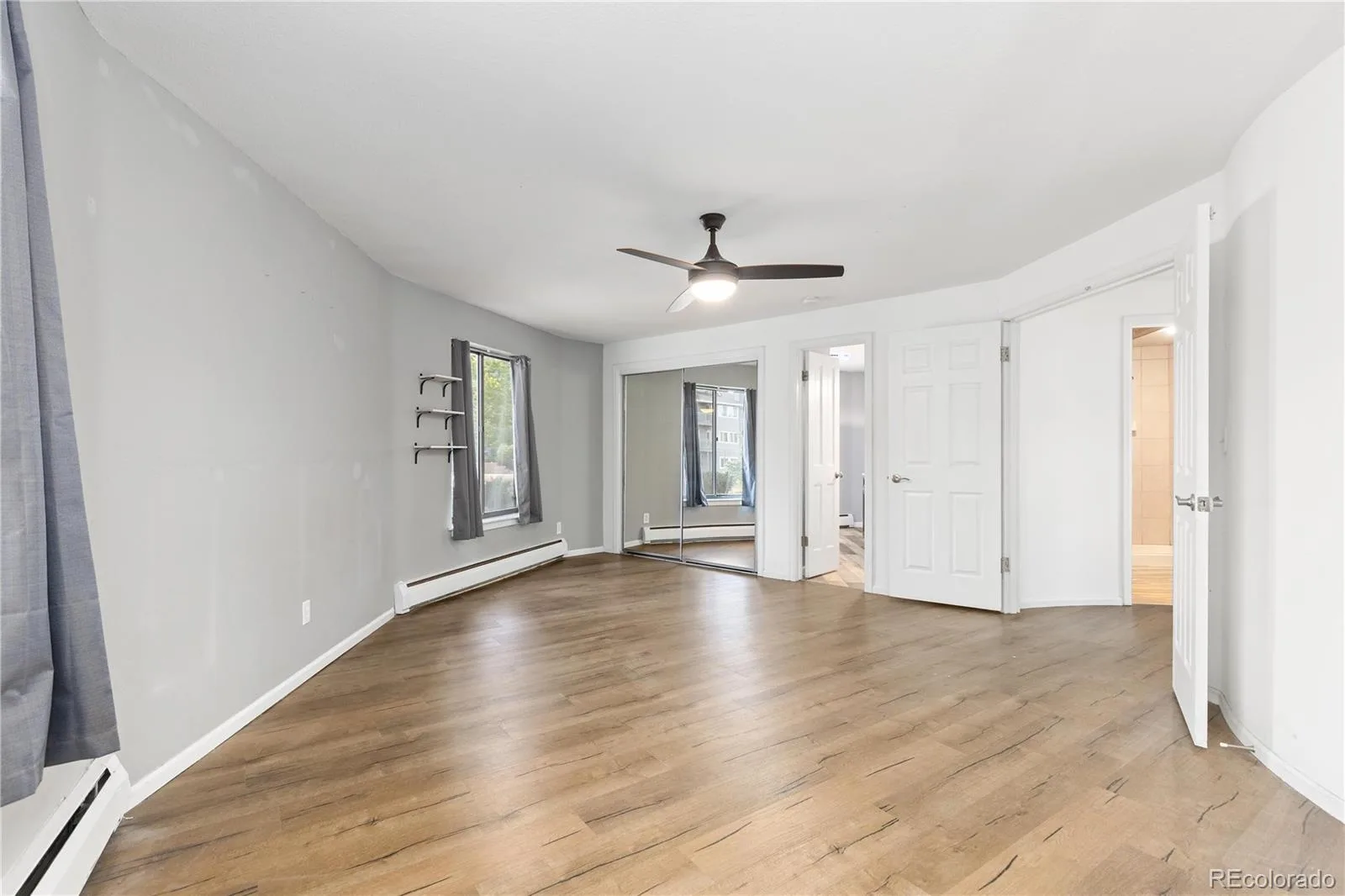 8100 W Quincy Avenue #E Littleton CO 80123 MLS #REC2602832 06162026015351 1600 17