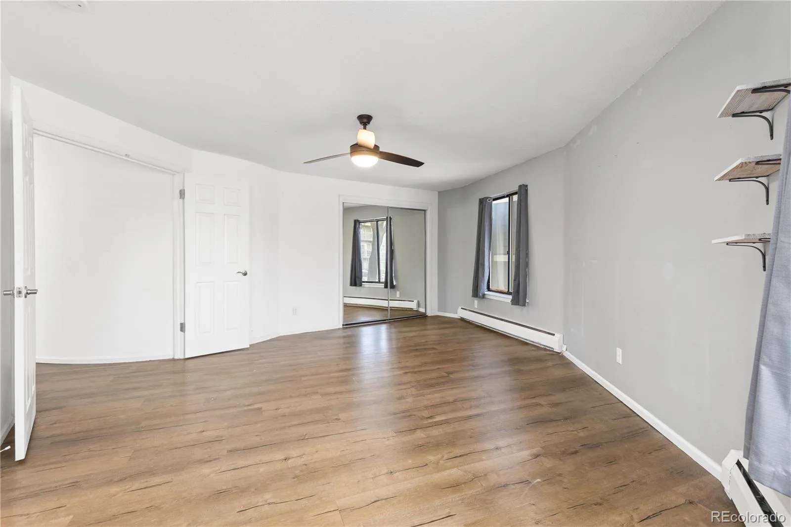 8100 W Quincy Avenue #E Littleton CO 80123 MLS #REC2602832 06162026015351 1600 18
