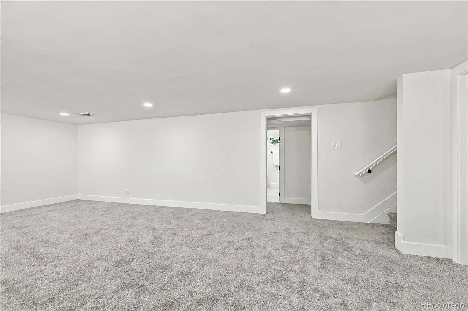 1840 Newport Street Denver CO 80220 | MLS #REC2607903 09222026220354 1600 32