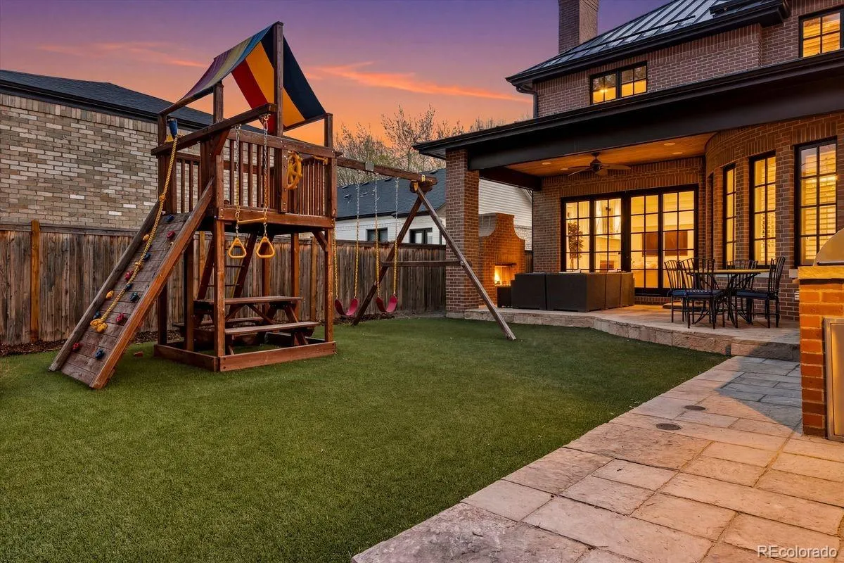 04102026235711 1200 44