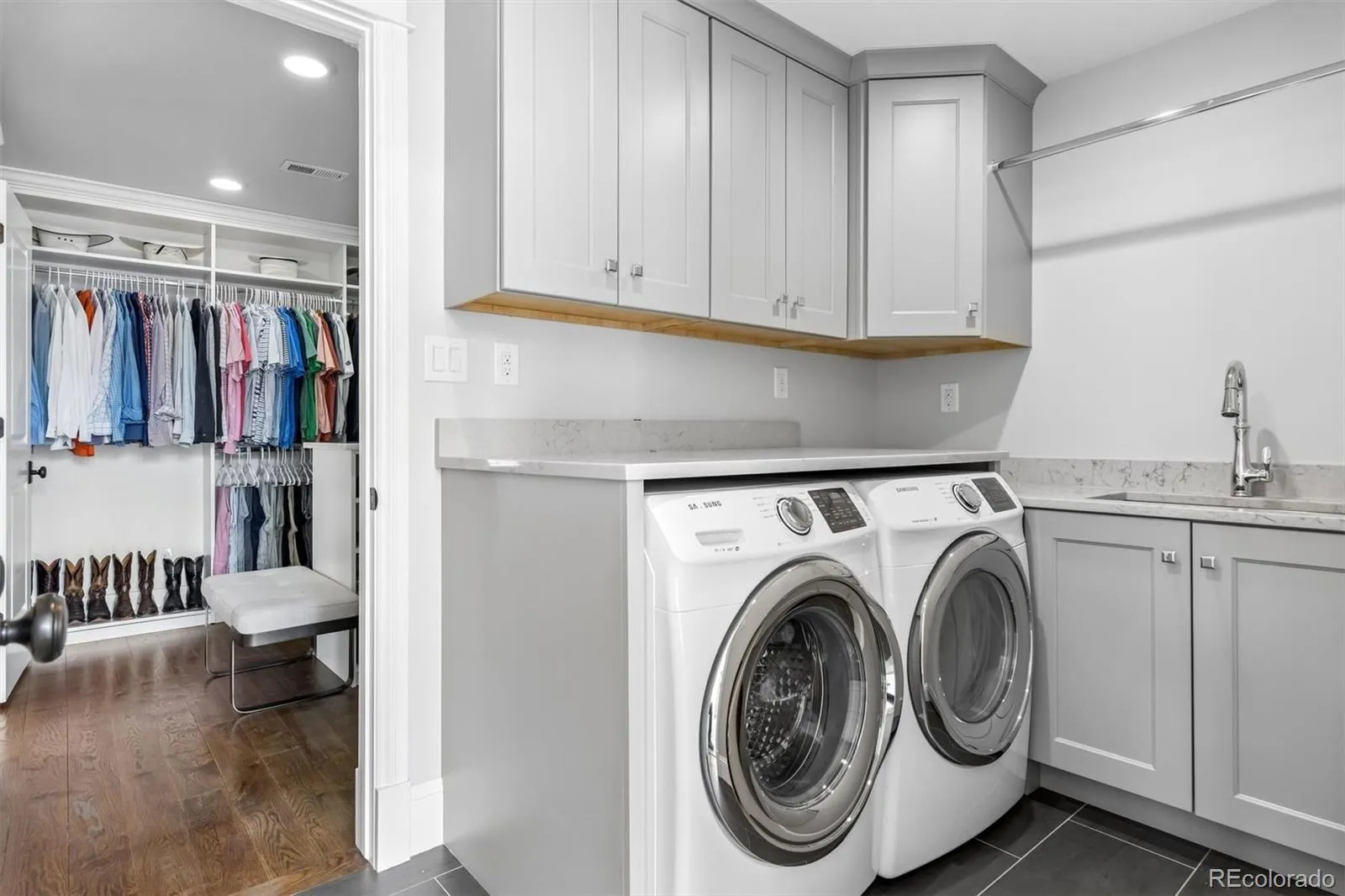 04102026235711 1600 32