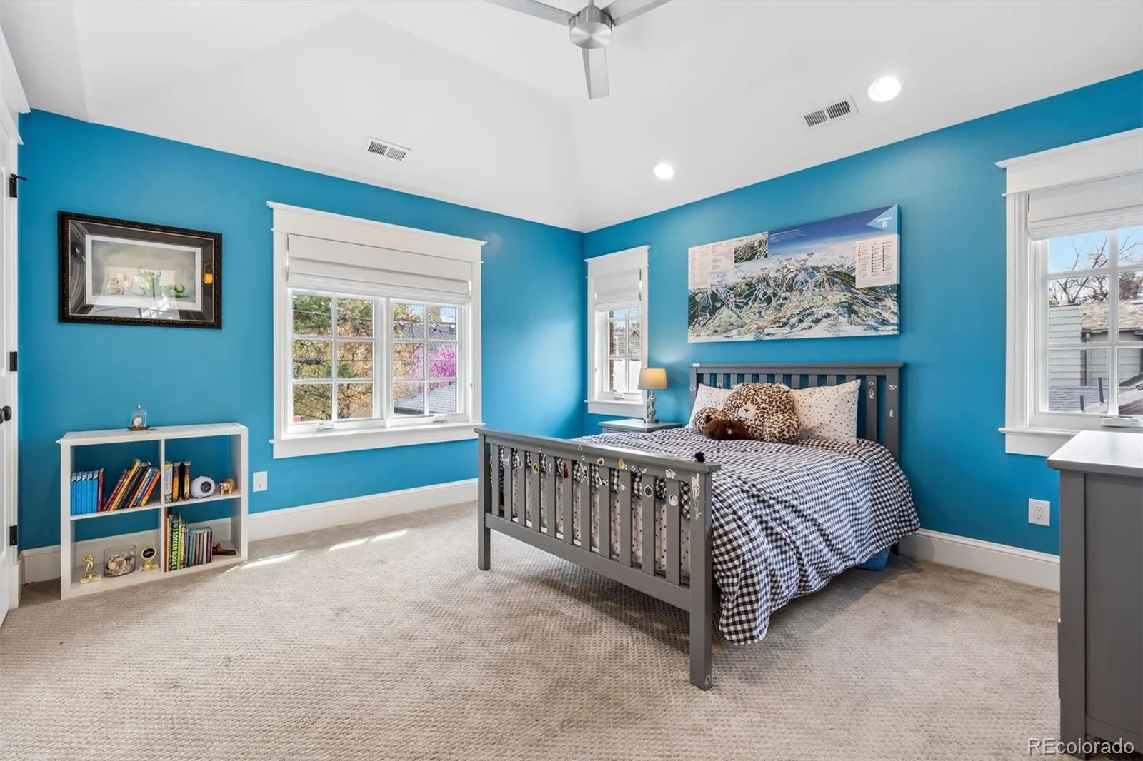 04102026235711 1600 35