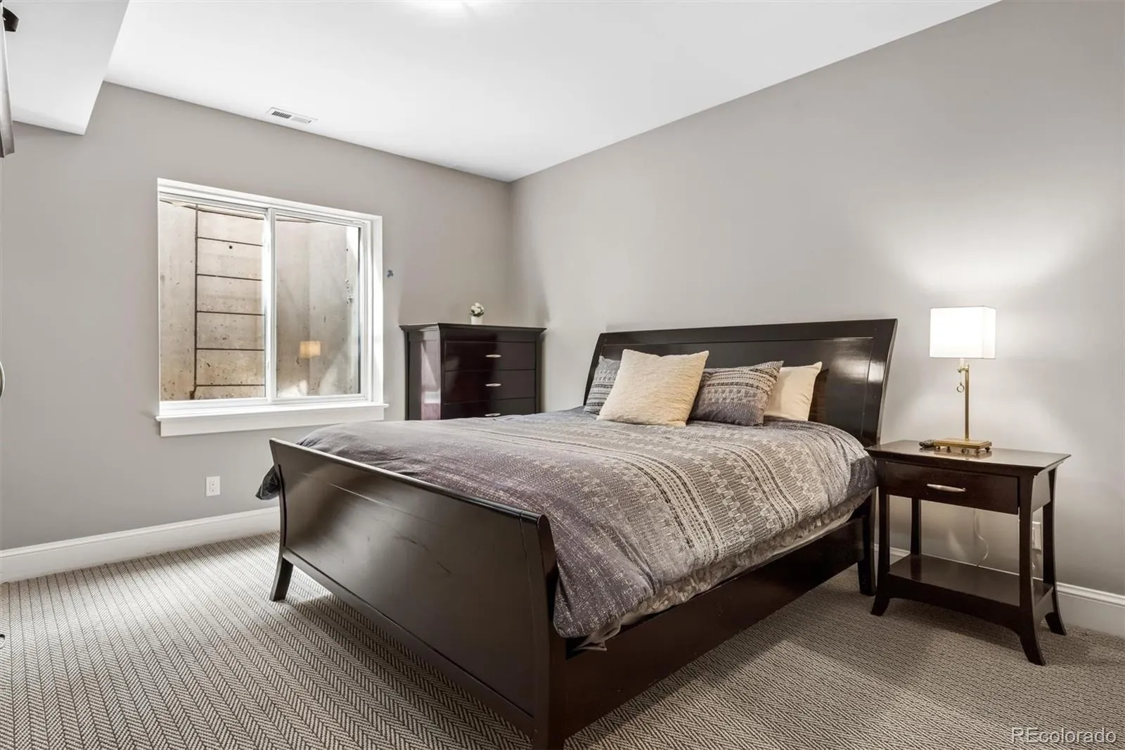 04102026235711 1600 47