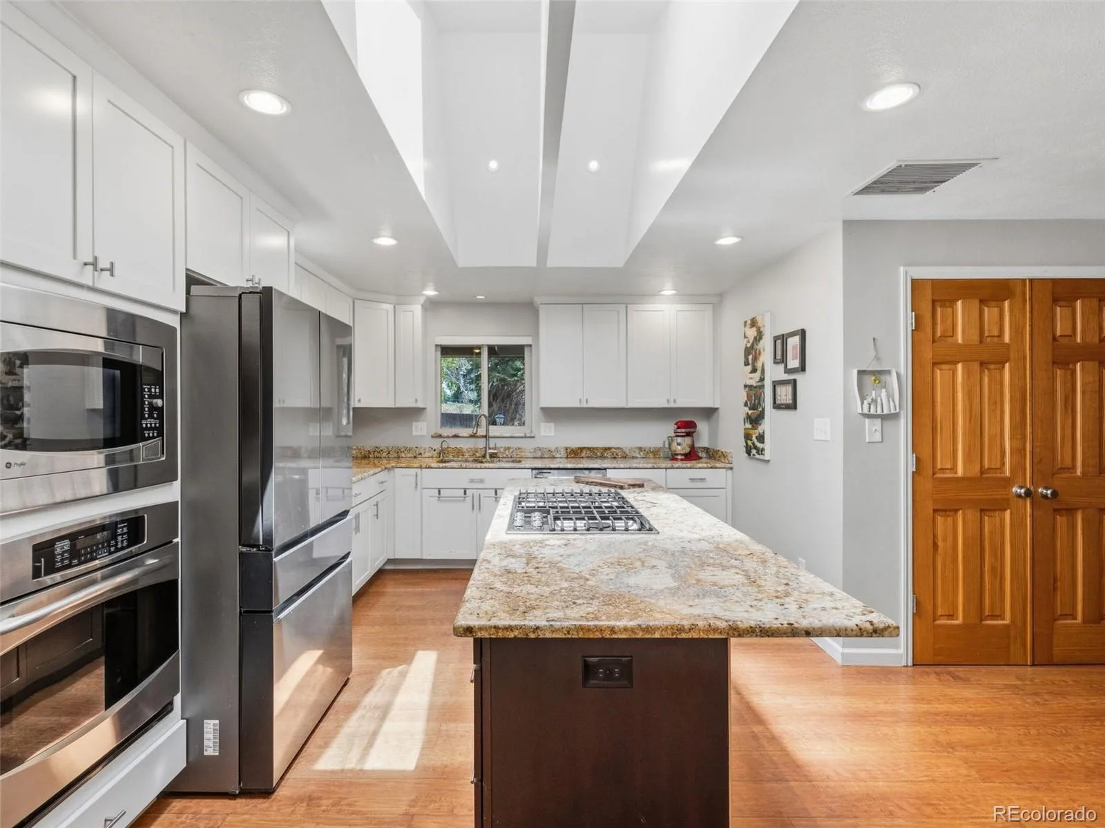 298 E 12th Avenue Broomfield CO 80020 MLS #REC2611459 05292026210628 1600 4