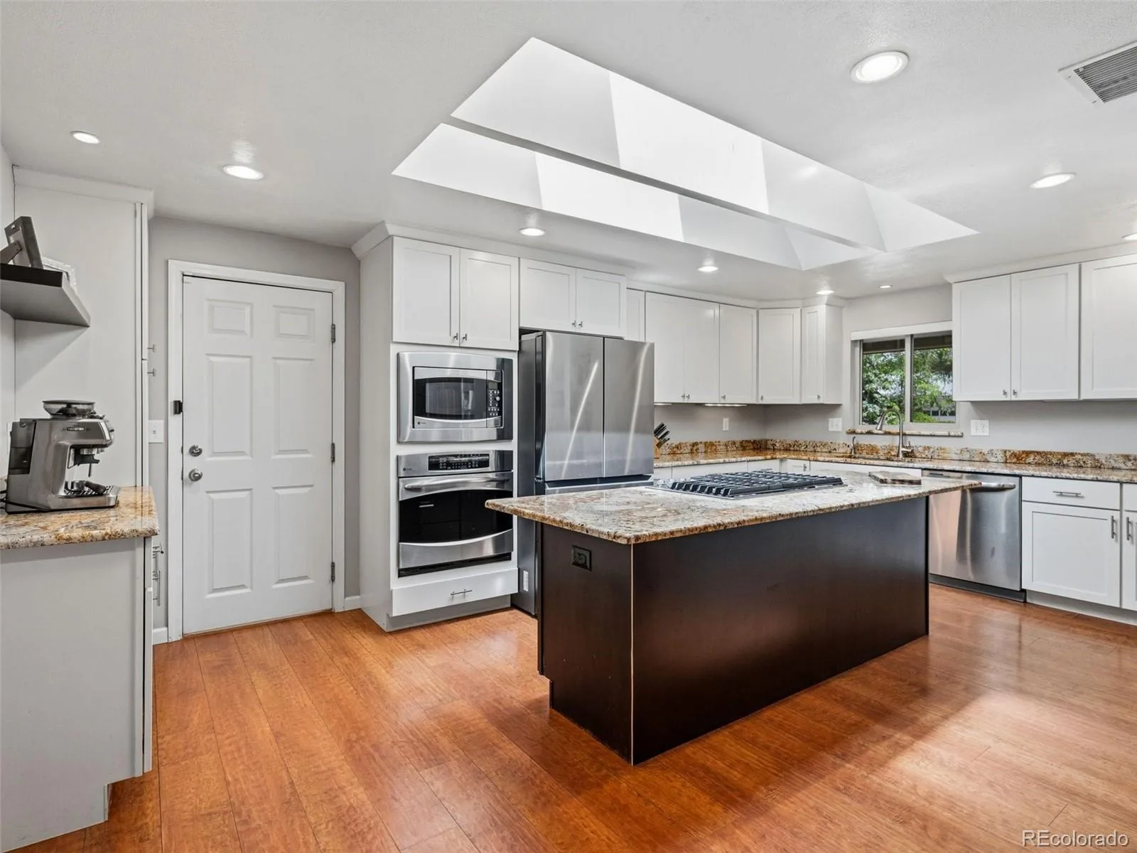 298 E 12th Avenue Broomfield CO 80020 MLS #REC2611459 05292026210628 1600 5