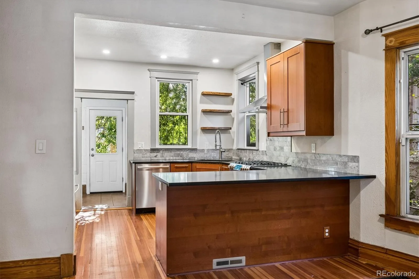 2640 N Race Street Denver CO 80205 | MLS #REC2612073 08182026001253 1600 10