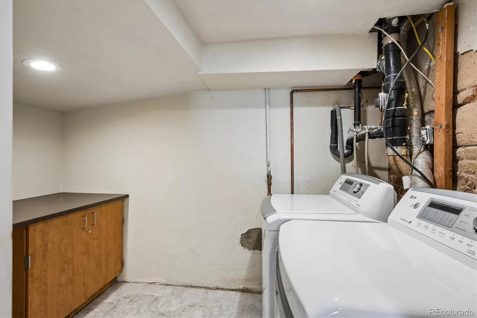 2640 N Race Street Denver CO 80205 | MLS #REC2612073 08182026001253 1600 19
