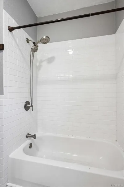 2640 N Race Street Denver CO 80205 | MLS #REC2612073 08182026001253 800 15