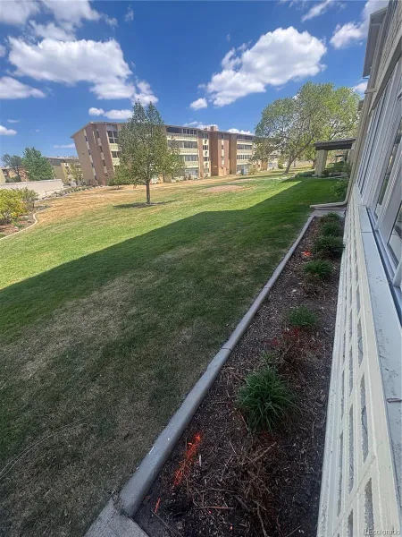 655 S Alton Way #1A Denver CO 80247 MLS #REC2613908 05052026034938 800 6