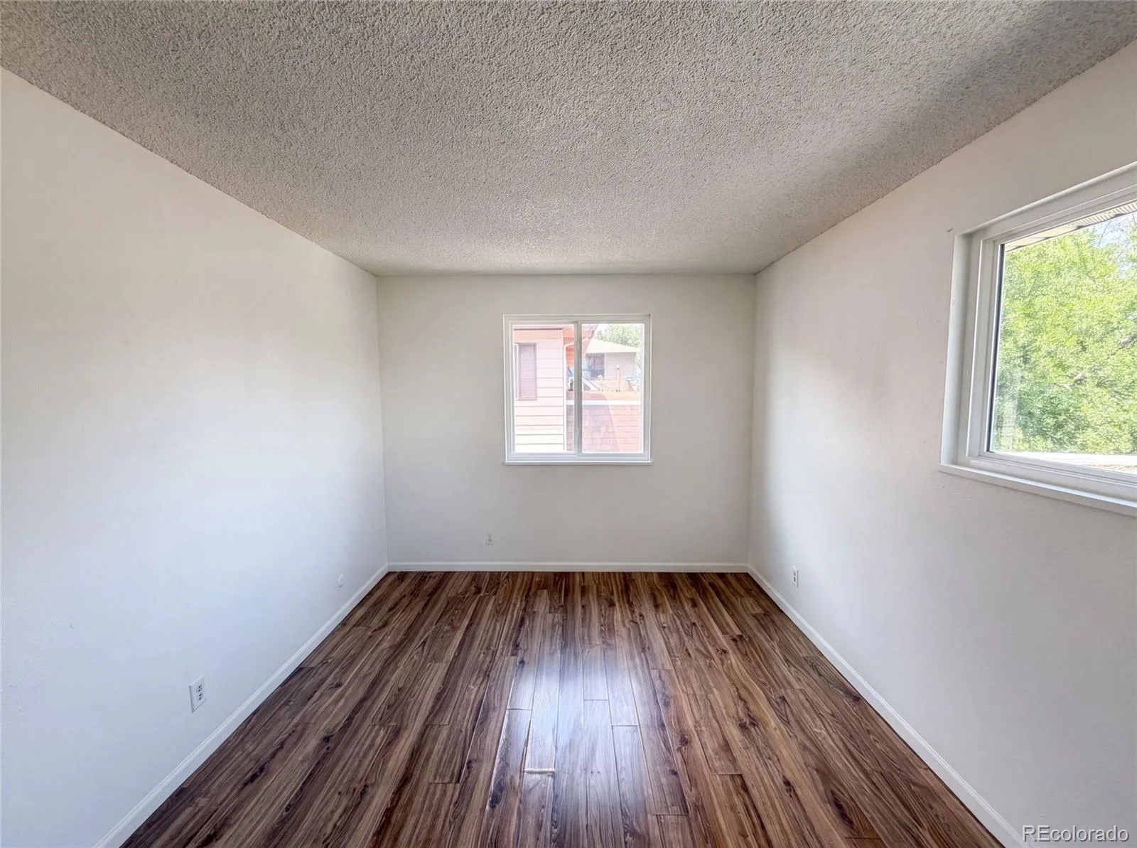 9867 Lane Street Denver CO 80260 | MLS #REC2614028 07242026174753 1600 10