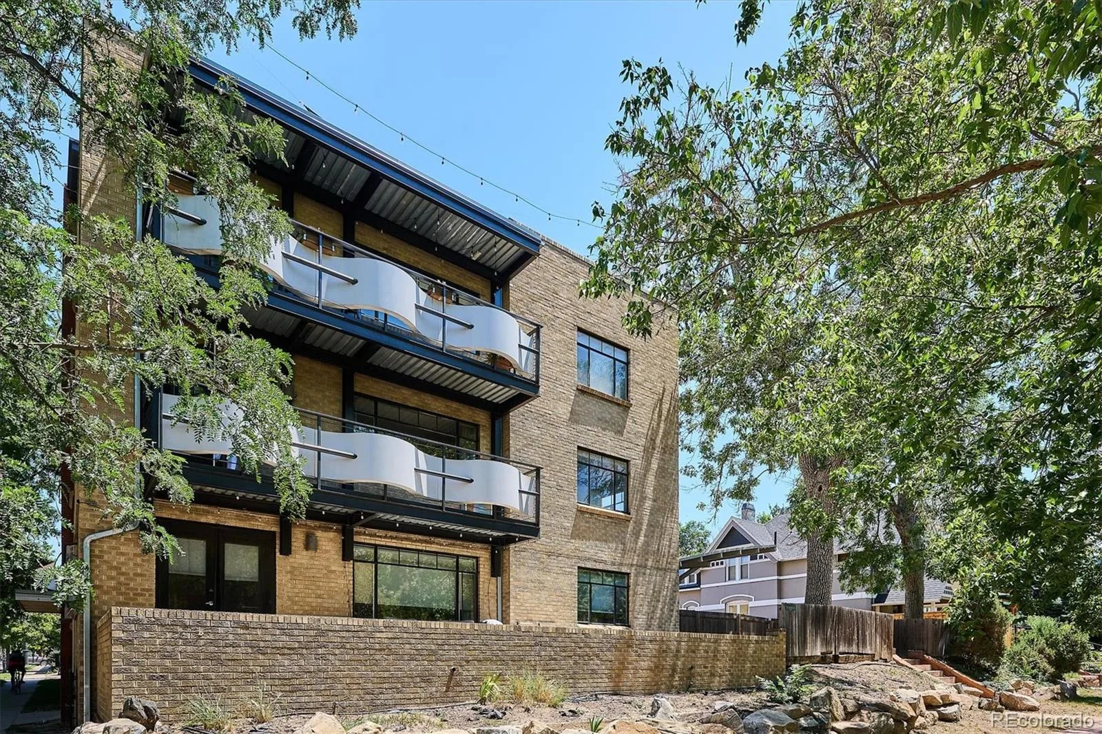 500 E 11th Avenue #301 Denver CO 80203 MLS #REC2615885 07162026033634 1600 28