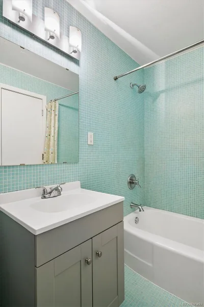 500 E 11th Avenue #301 Denver CO 80203 MLS #REC2615885 07162026033634 800 25