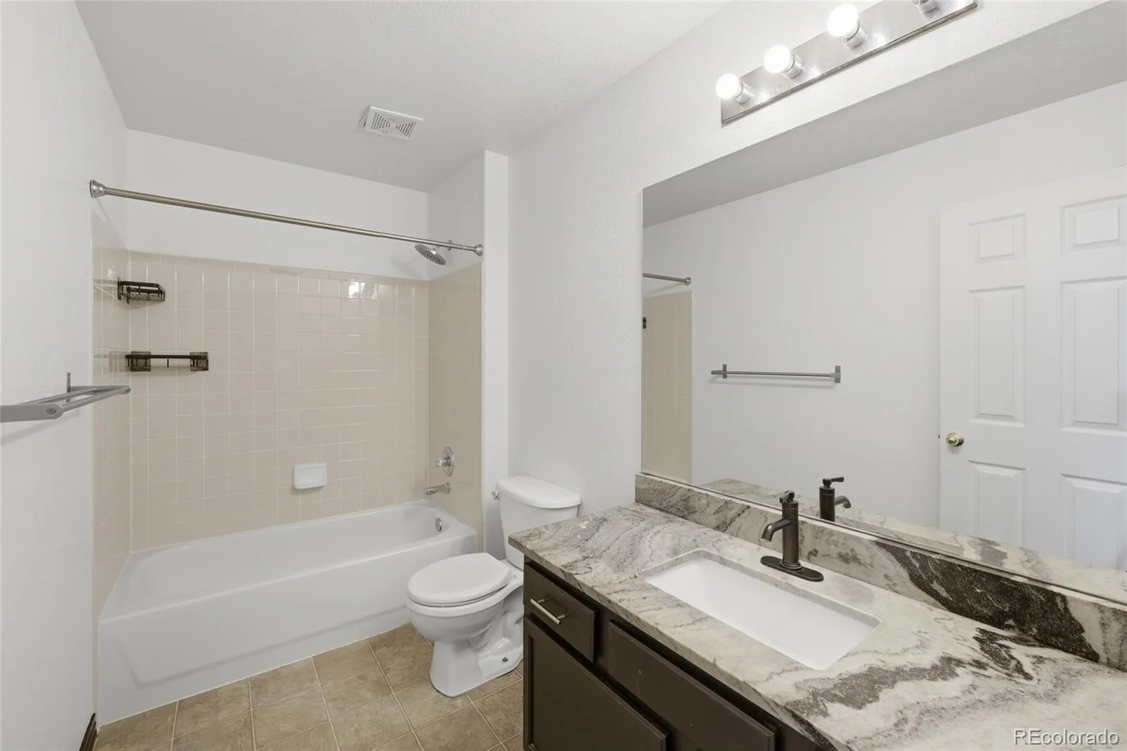 2498 S Scranton Way Aurora CO 80014 | MLS #REC2616344 08032026203234 1600 21