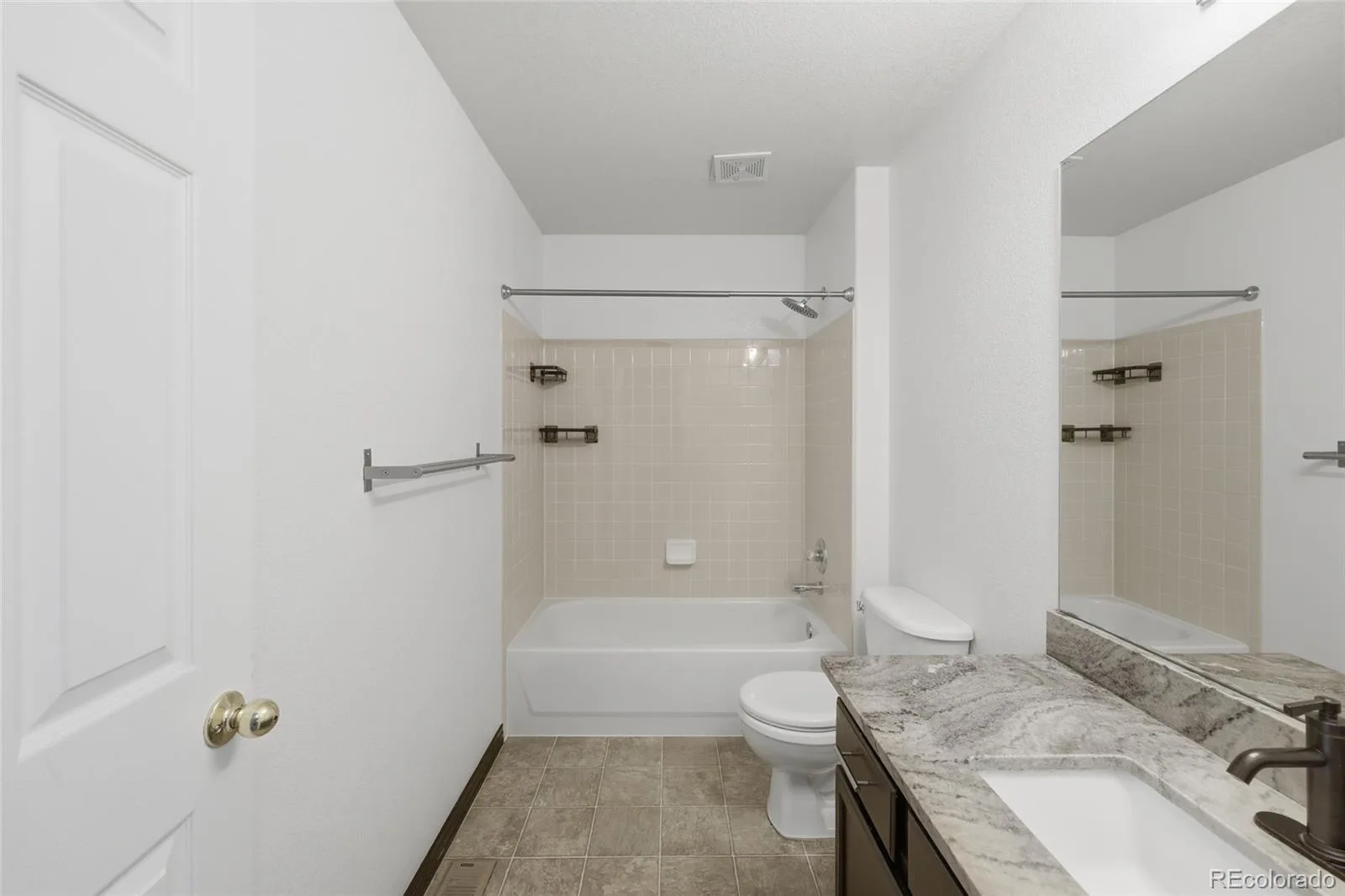 2498 S Scranton Way Aurora CO 80014 | MLS #REC2616344 08032026203234 1600 22