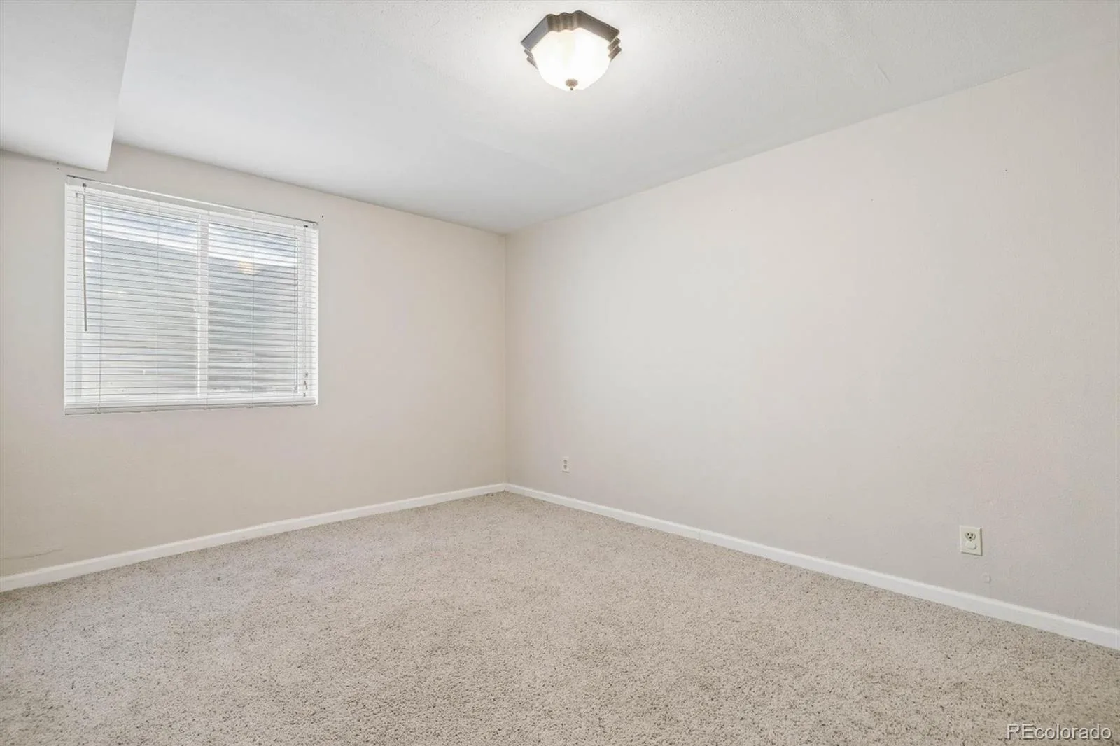 10279 W Fair Avenue #D Littleton CO 80127 | MLS #REC2616568 08292026183429 1600 15