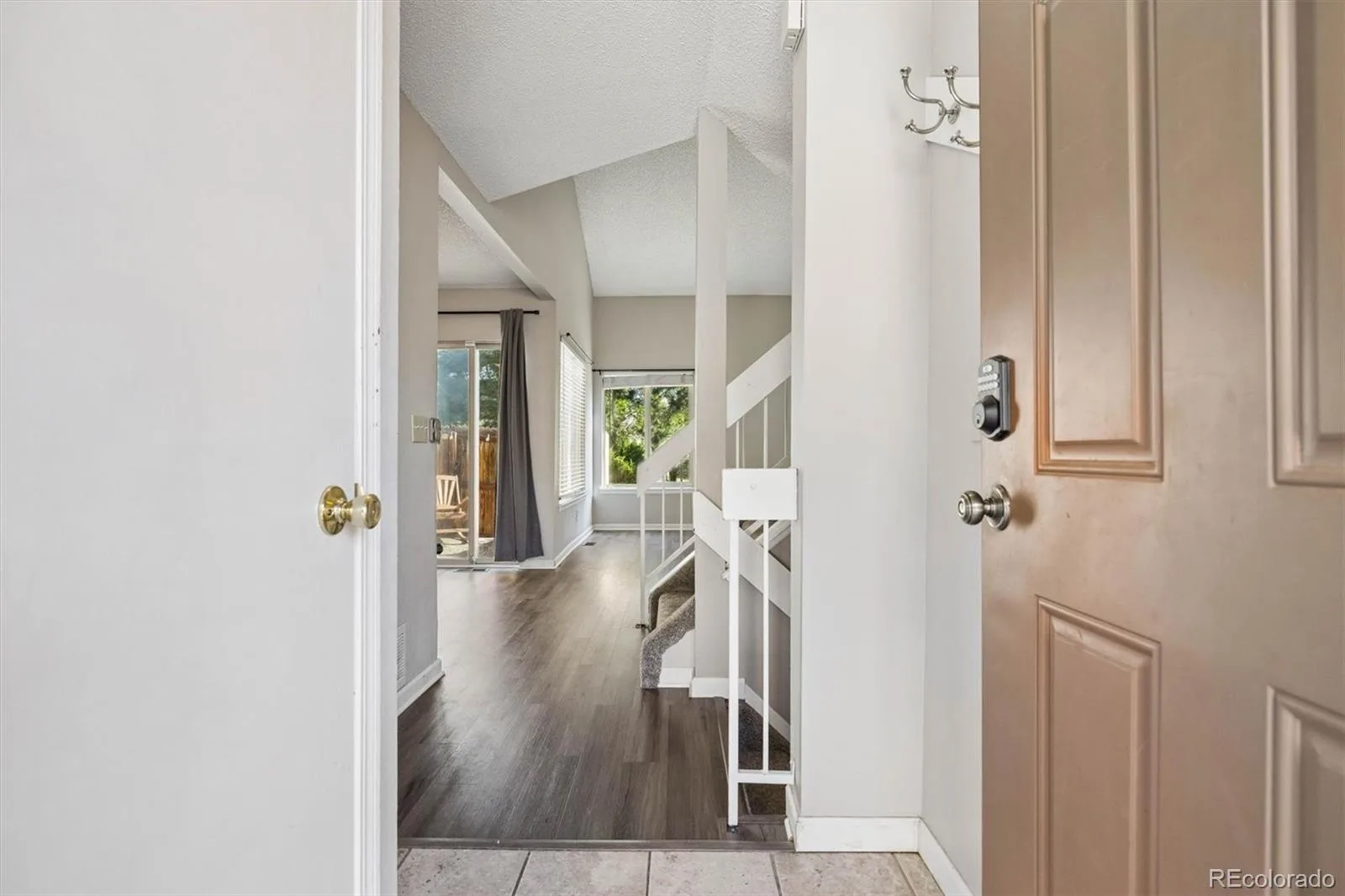 10279 W Fair Avenue #D Littleton CO 80127 | MLS #REC2616568 08292026183429 1600 19