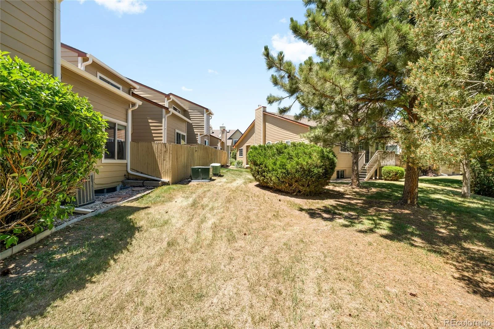 10279 W Fair Avenue #D Littleton CO 80127 | MLS #REC2616568 08292026183429 1600 26