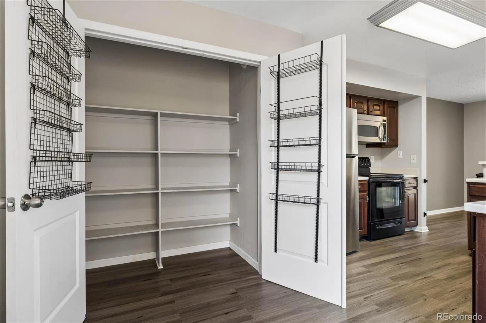 10279 W Fair Avenue #D Littleton CO 80127 | MLS #REC2616568 08292026183429 1600 3