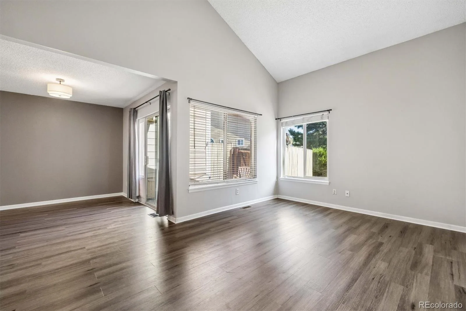 10279 W Fair Avenue #D Littleton CO 80127 | MLS #REC2616568 08292026183429 1600 6