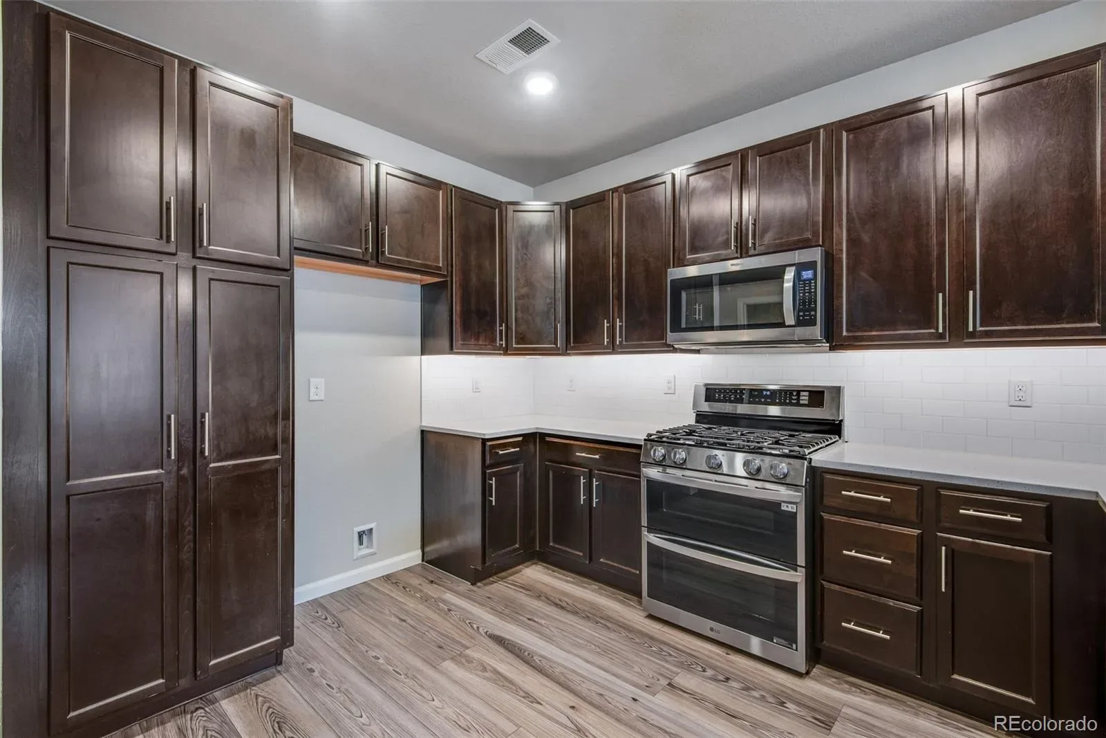 5167 S Fairplay Street Aurora CO 80015 MLS #REC2616711 03182026202640 1600 12