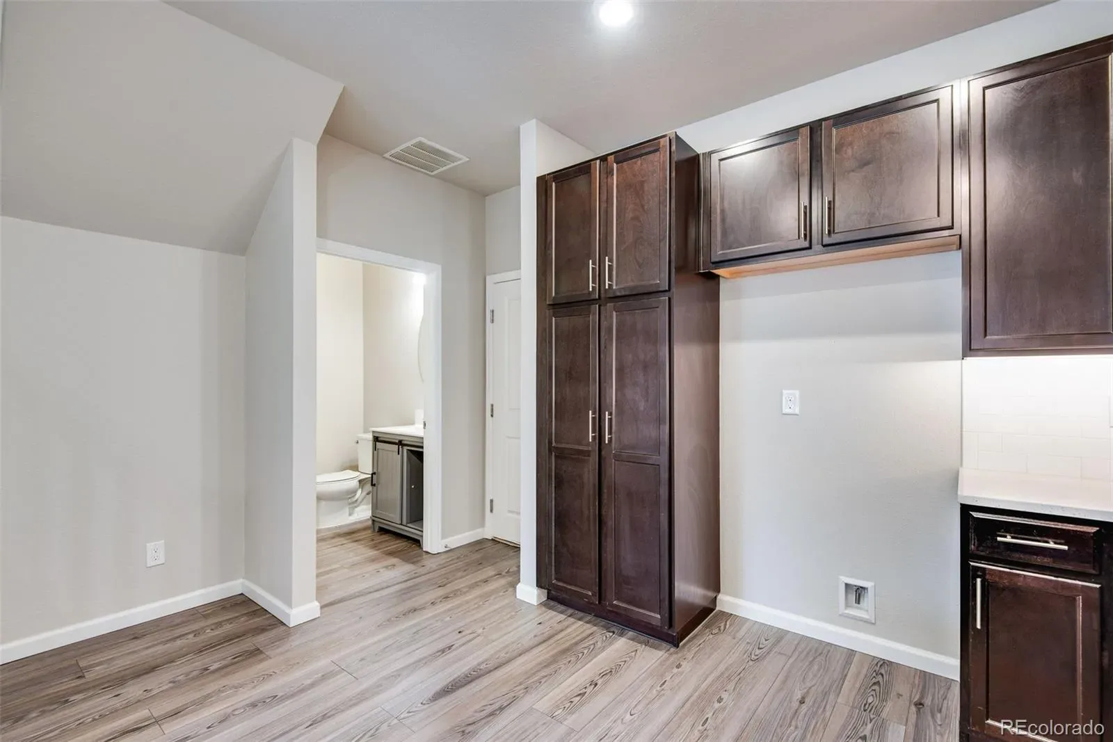 5167 S Fairplay Street Aurora CO 80015 MLS #REC2616711 03182026202640 1600 15