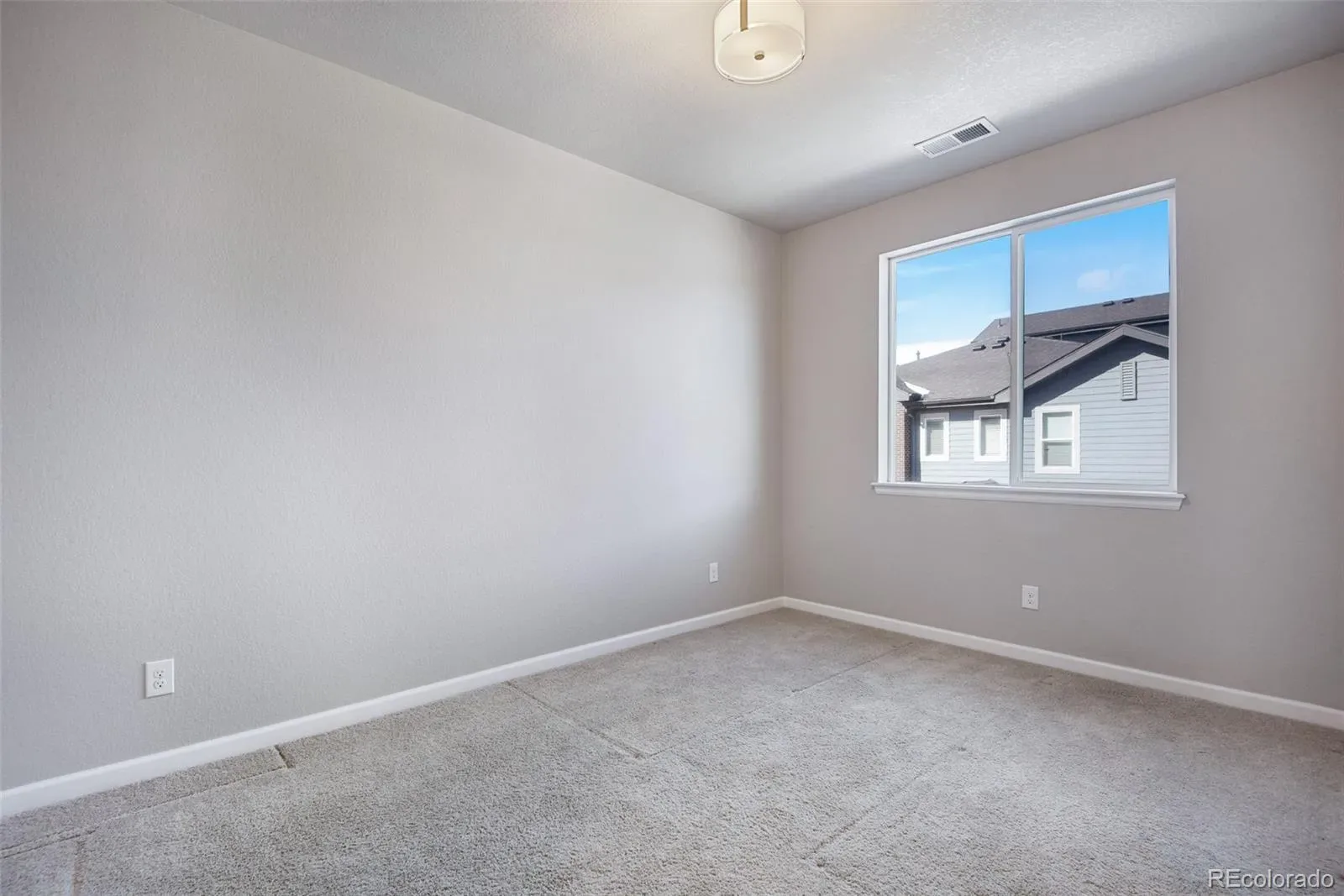 5167 S Fairplay Street Aurora CO 80015 MLS #REC2616711 03182026202640 1600 17