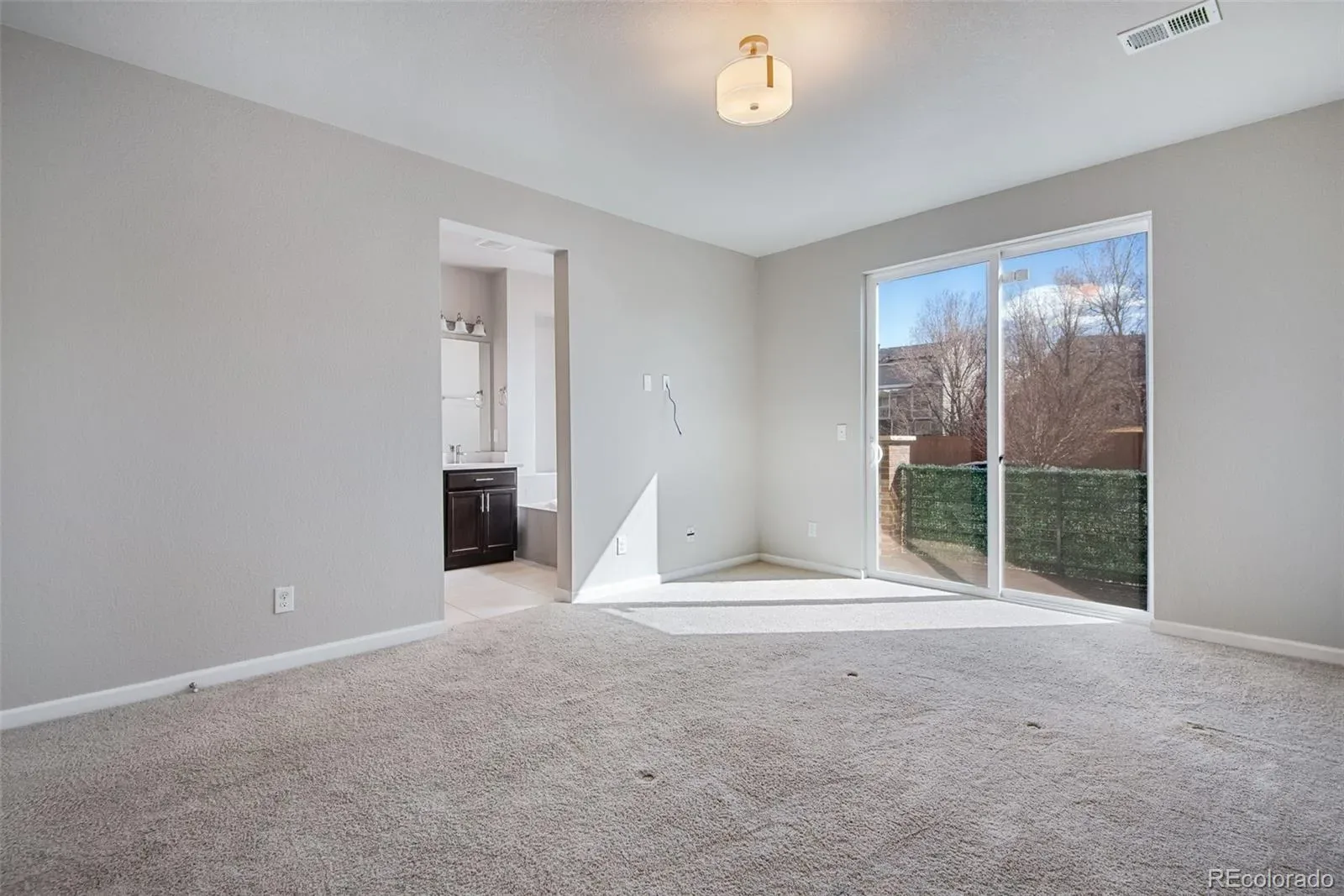 5167 S Fairplay Street Aurora CO 80015 MLS #REC2616711 03182026202640 1600 22