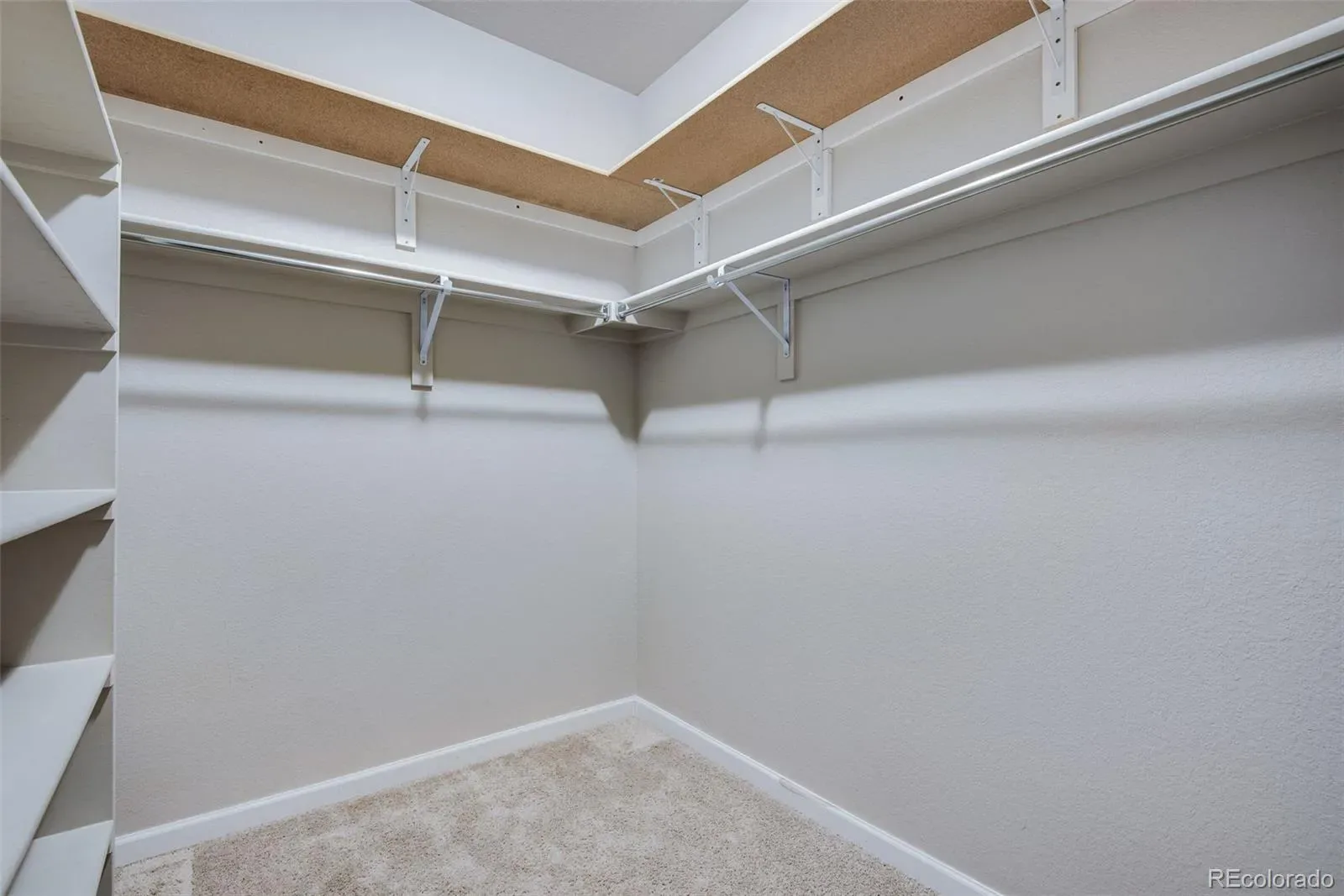 5167 S Fairplay Street Aurora CO 80015 MLS #REC2616711 03182026202640 1600 26