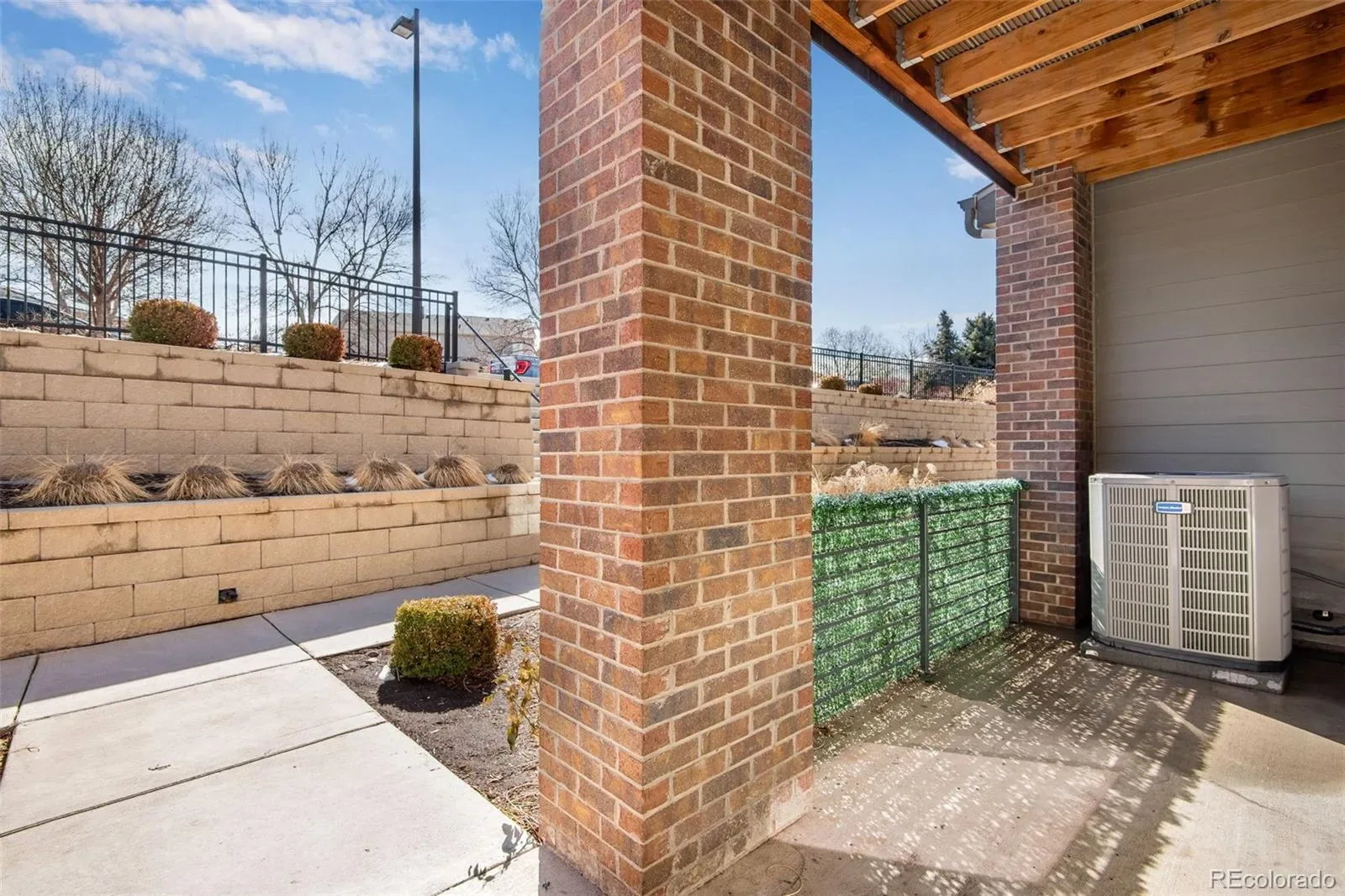 5167 S Fairplay Street Aurora CO 80015 MLS #REC2616711 03182026202640 1600 3