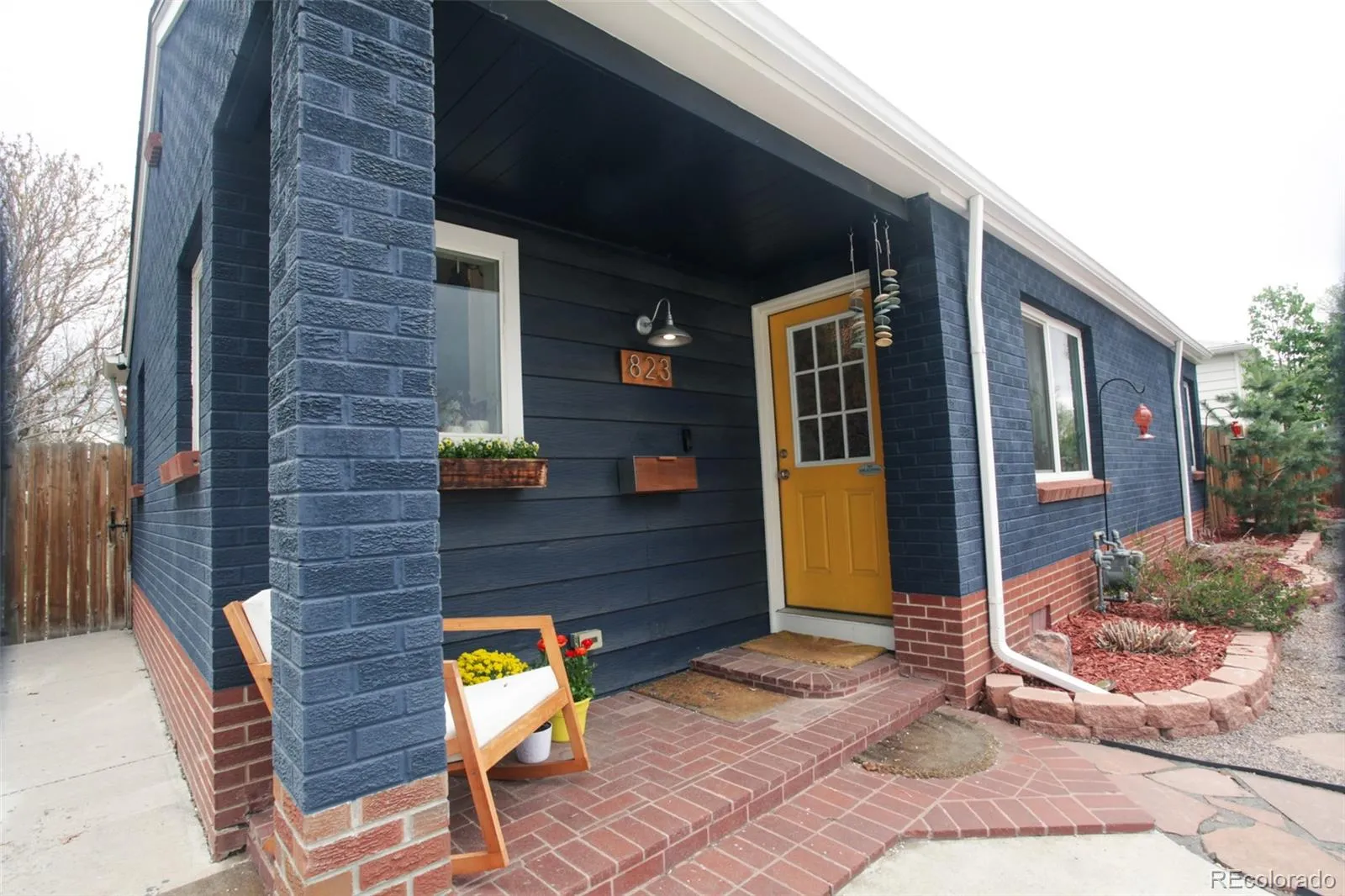 04102026074718 1600 1