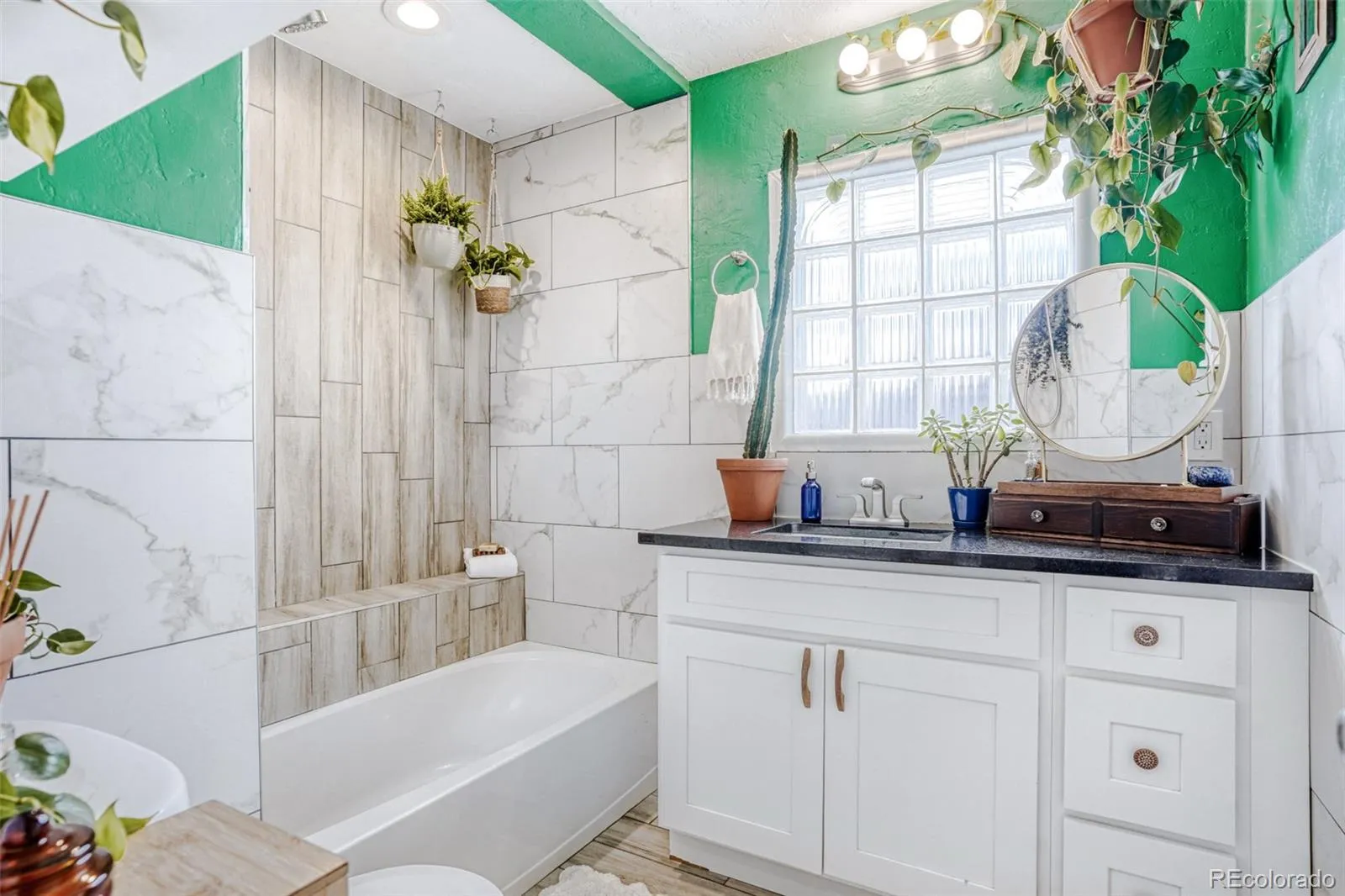 04102026074718 1600 17