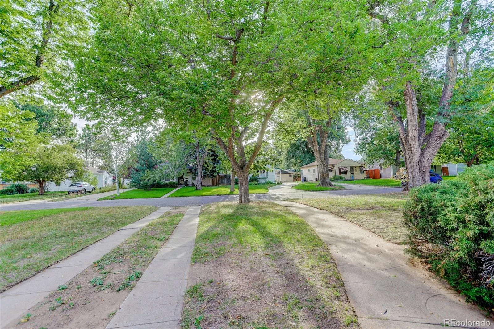 2755 S Humboldt Street Denver CO 80210 | MLS #REC2617902 09302026210751 1600 39