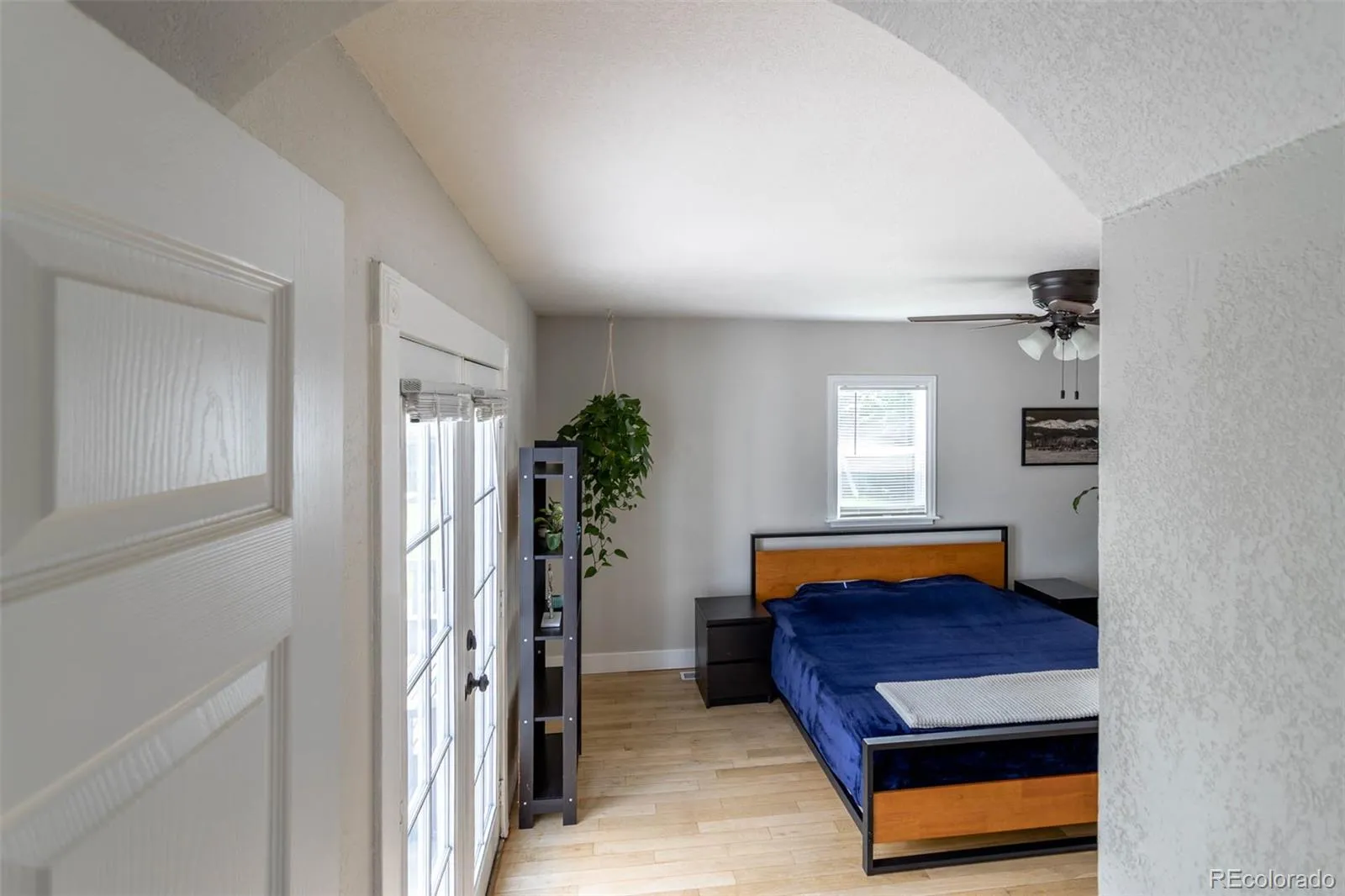 04102026165503 1600 12