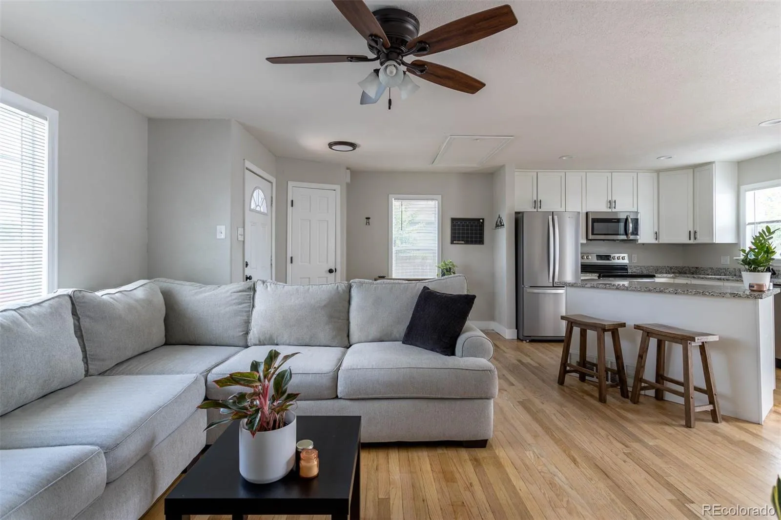 04102026165503 1600 6