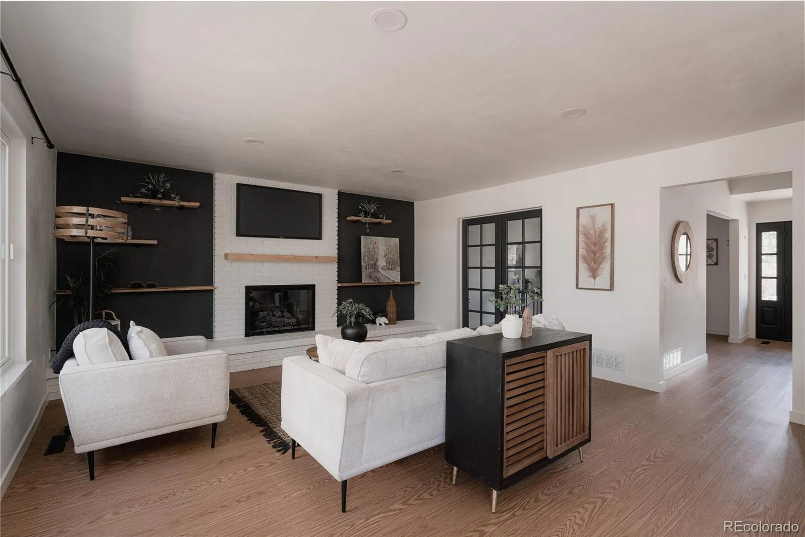 12851 E Vassar Drive Aurora CO 80014 MLS #REC2618478 05162026035955 1600 5