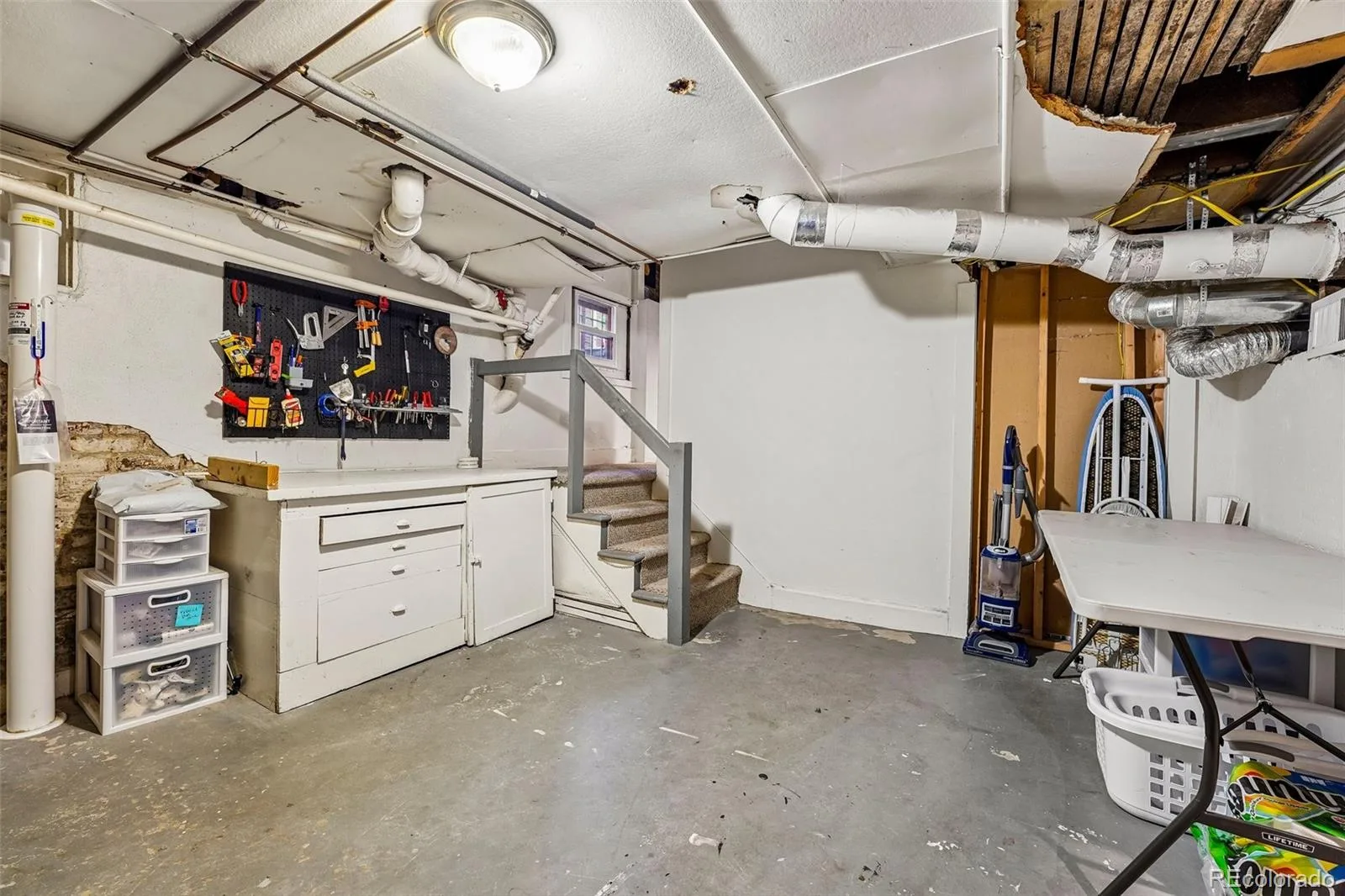 2811 Federal Boulevard Denver CO 80211 MLS #REC2618933 06122026072351 1600 34