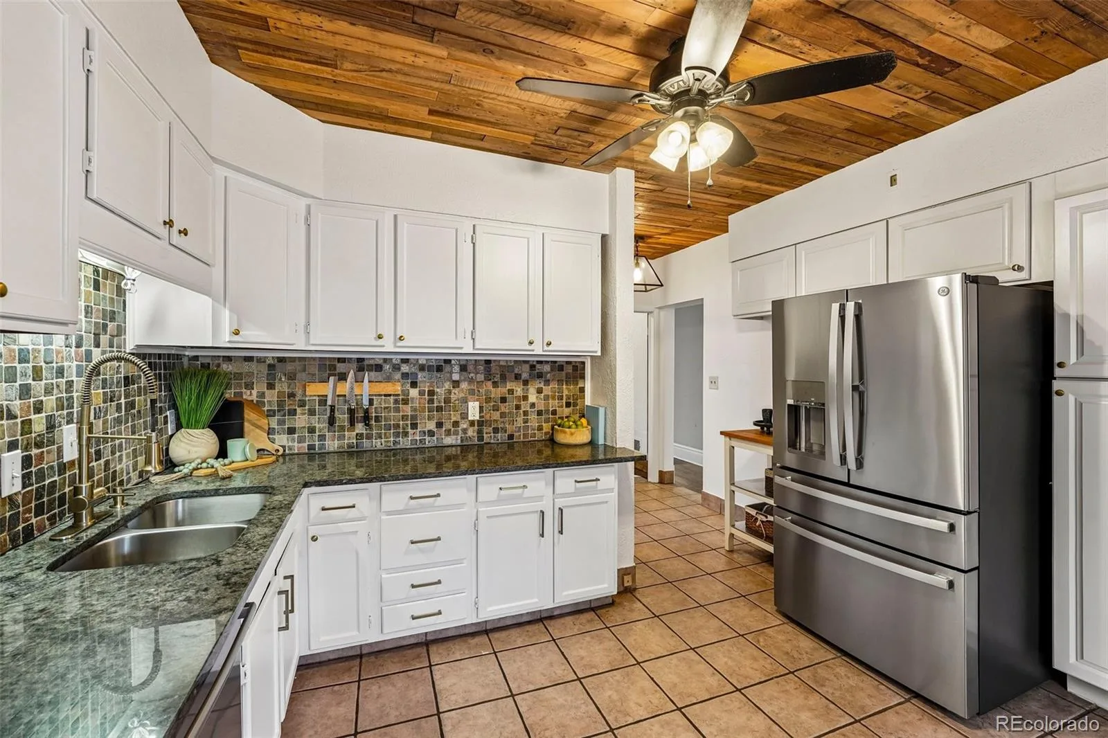 2811 Federal Boulevard Denver CO 80211 | MLS #REC2618933 08062026212012 1600 15