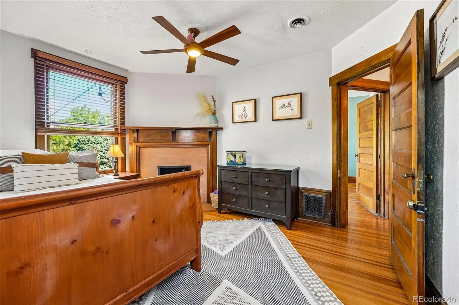 2811 Federal Boulevard Denver CO 80211 | MLS #REC2618933 08062026212012 1600 31